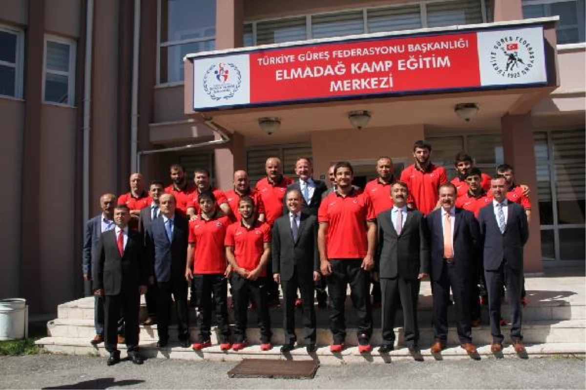 Spor Bakanı Kılıç\'tan Federasyon Başkanlarına Mesaj