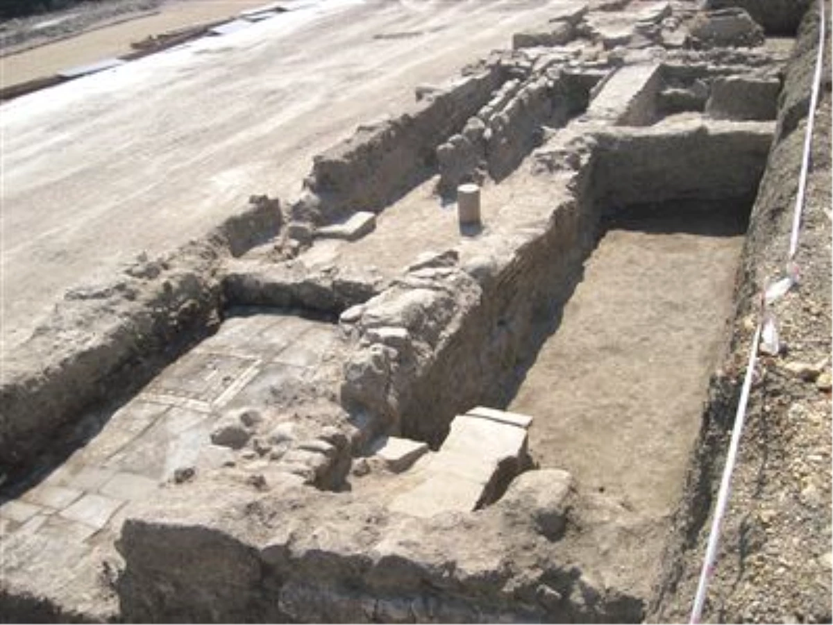 Akdeniz\'de Tunç Çağı\'na Ait Liman Kalıntıları Bulundu