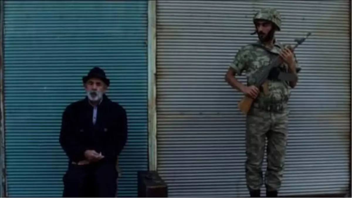 Asasız Musa Film Fragmanı