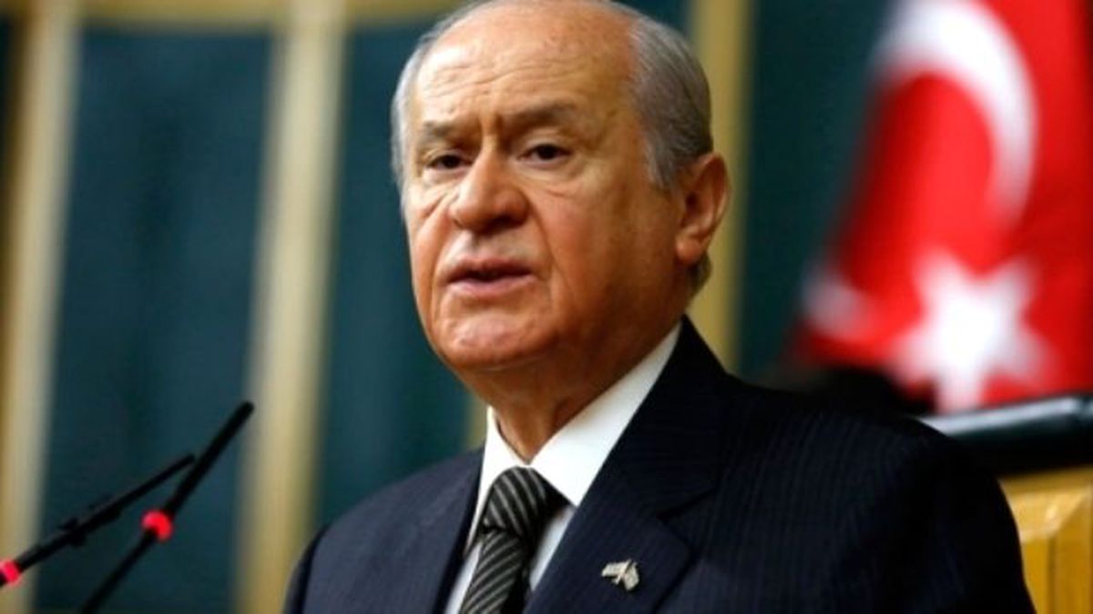 Bahçeli : \'Yeni Türkiye\' Küçülmüş, Sinmiş, Silinmiş, Sömürülmüş, Zayıf Bir Ülkedir (2)