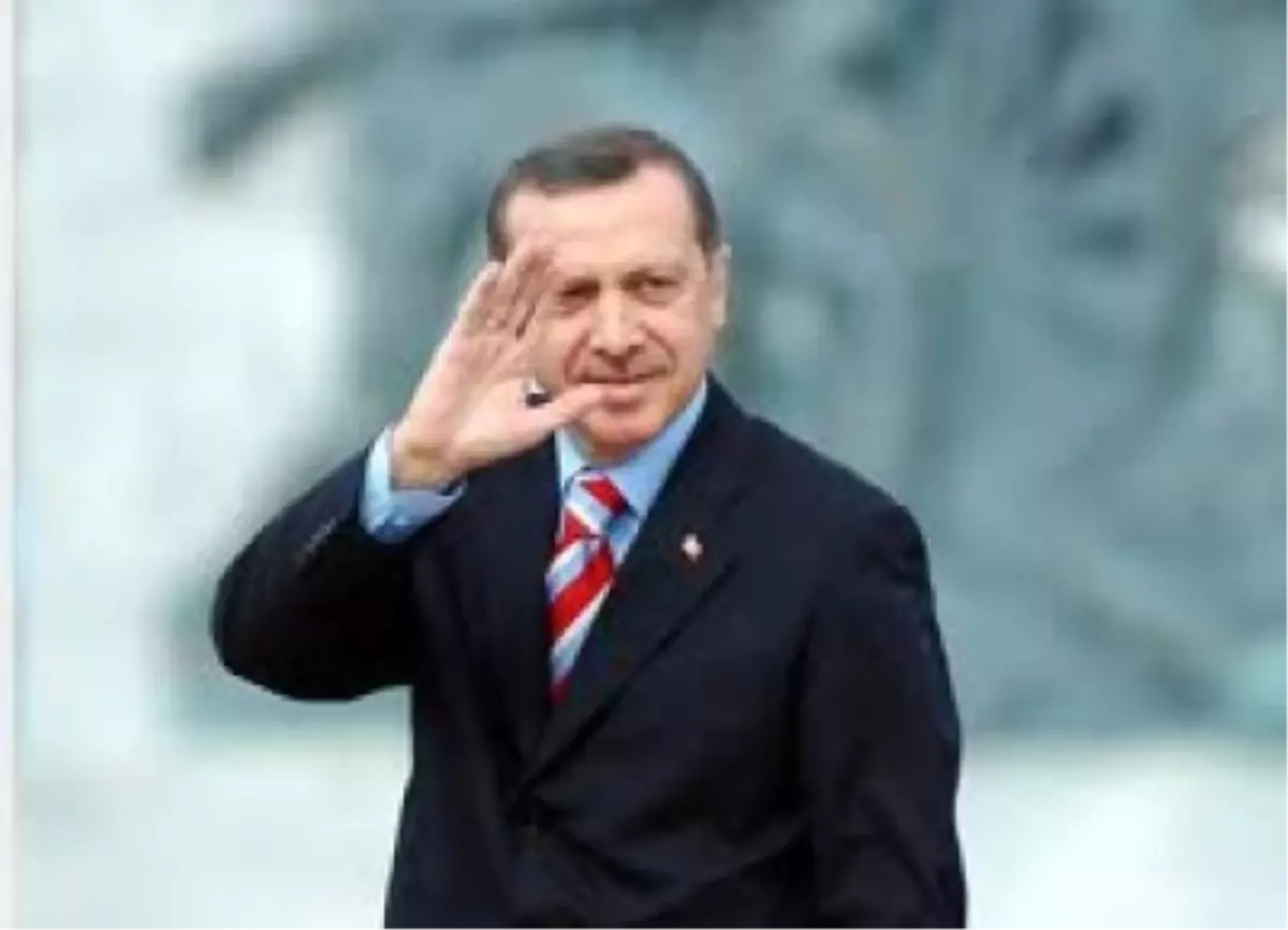 Cumhurbaşkanı Erdoğan Yurda Döndü