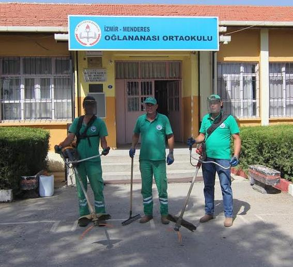 Menderes\'te Okullar Yeni Döneme Hazır
