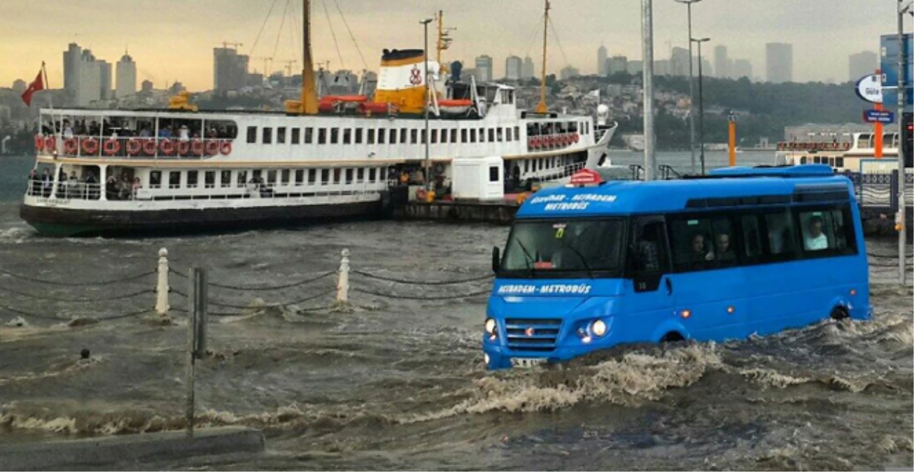 Meteoroloji\'den İstanbul\'a Şiddetli Yağış Uyarısı