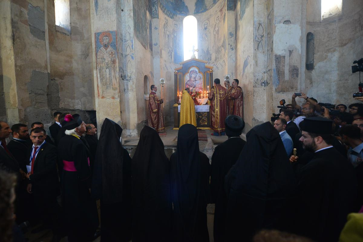 Akdamar Kilisesi\'ndeki Ayin