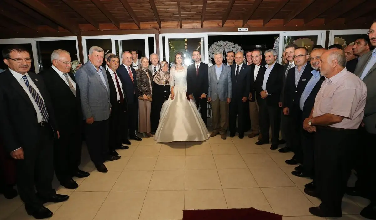 Bilim, Sanayi ve Teknoloji Bakanı Işık, Nikah Şahitliği Yaptı