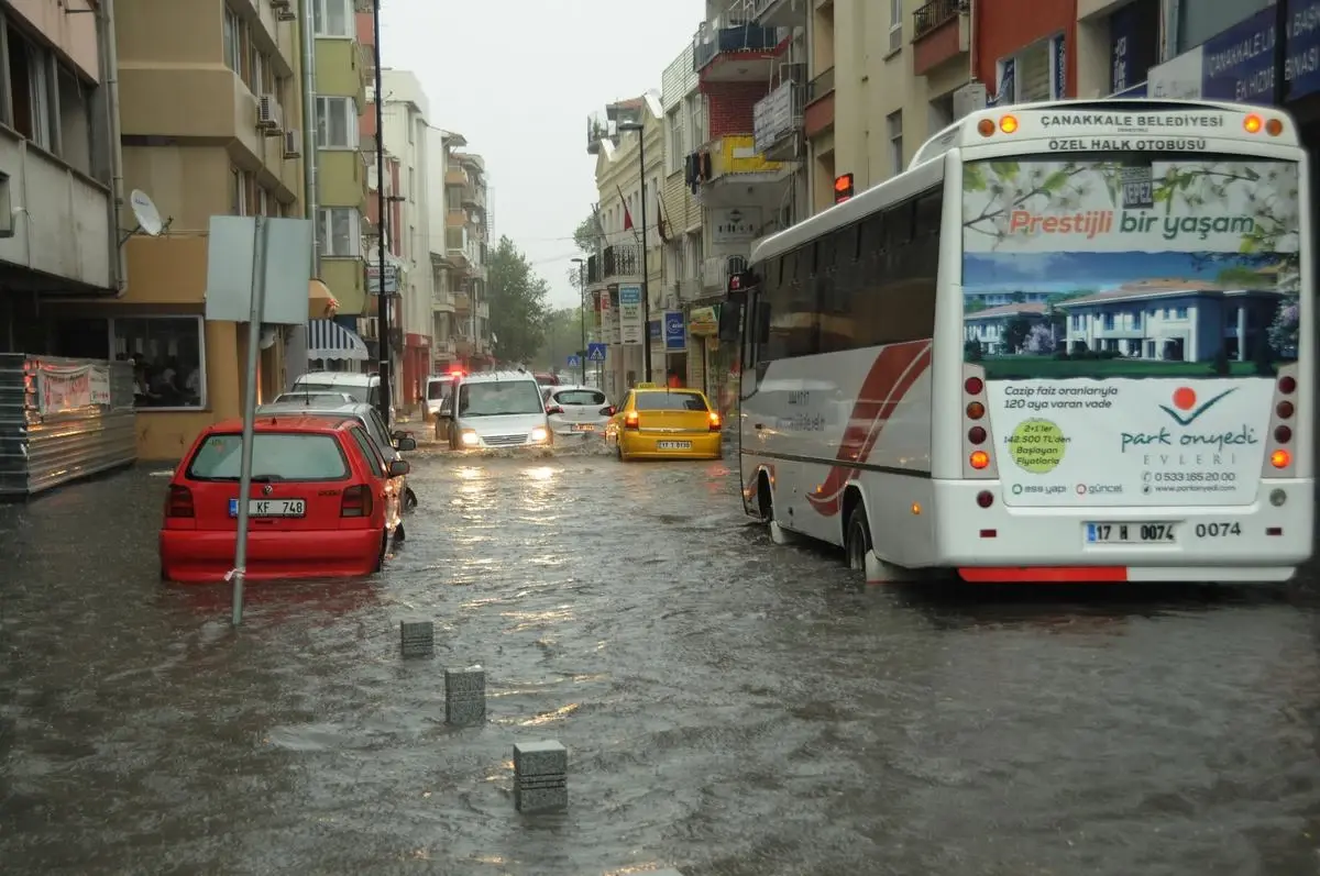 Çanakkale\'de Şiddetli Yağış