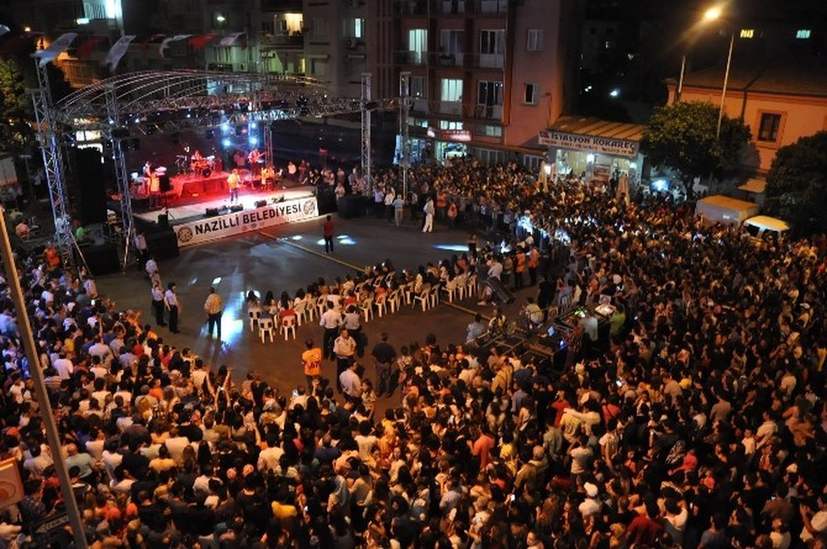 Fettah Can\'dan Unutulmaz Gece