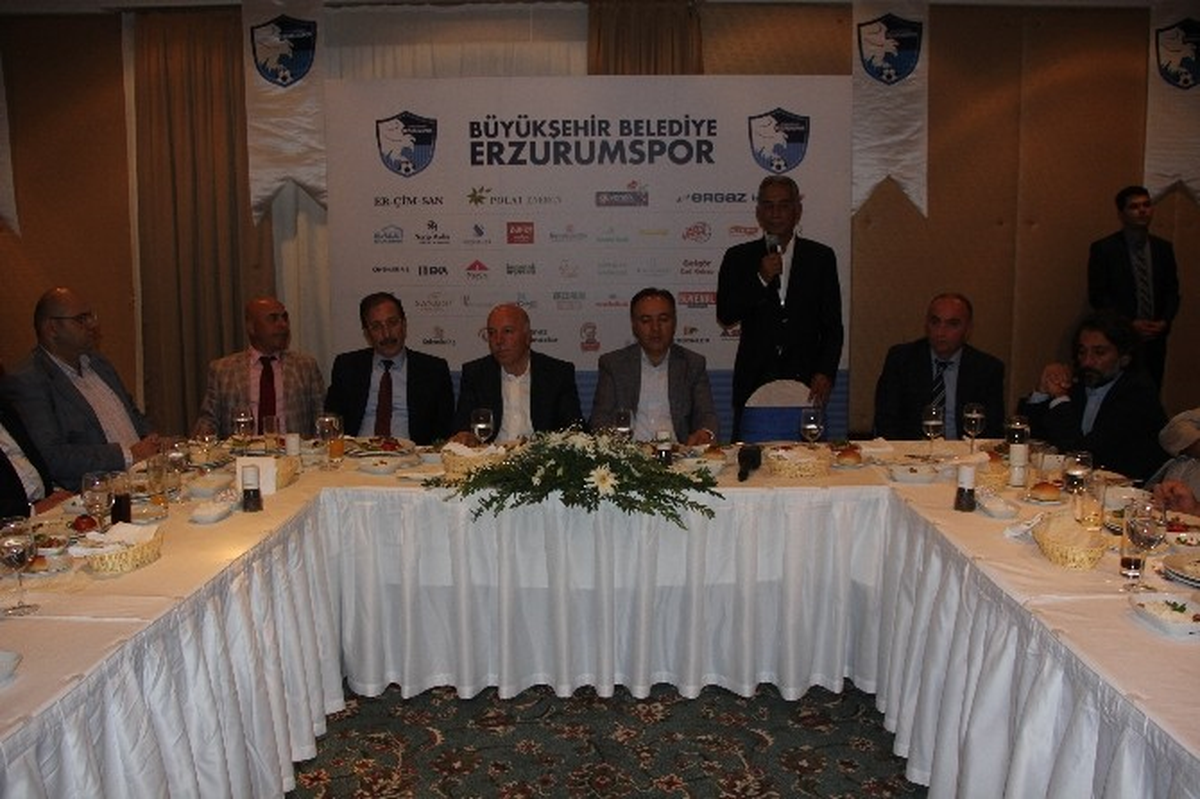 Galatasaray Kulübünün Eski Başkanı Adnan Polat\'tan Erzurum Büyükşehir Belediyespor\'a Destek Sözü