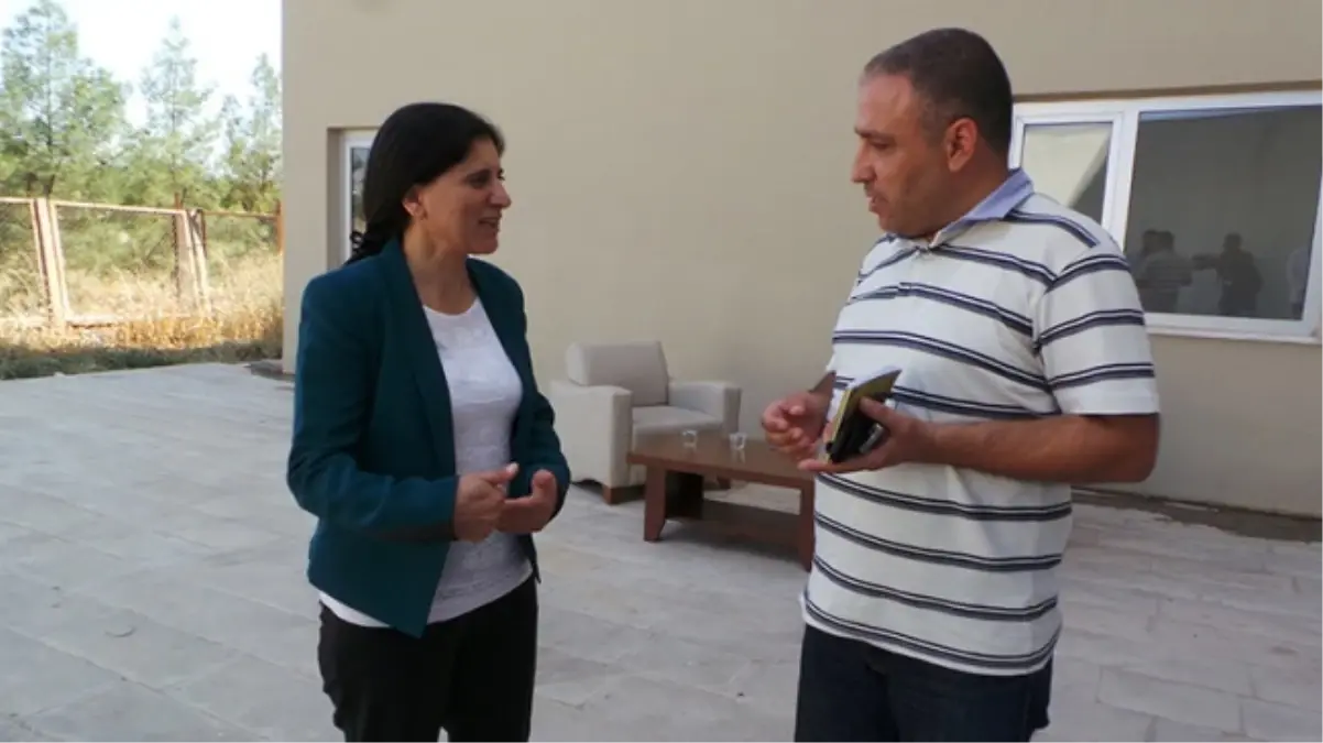 Işid ile Savaşan Herkese Silah Verin\'