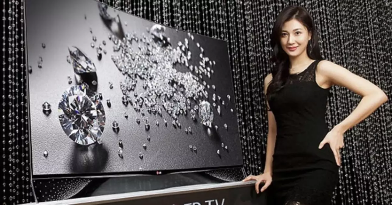 Lg\'nin Swarovski Kaplı Televizyonu Pırıl Pırıl