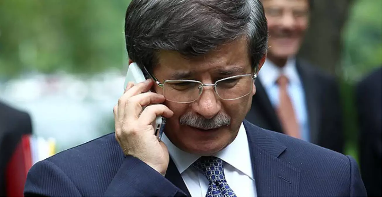 Davutoğlu\'ndan Asansör Faciasında Ölenlerin Ailelerine Taziye Telefonu