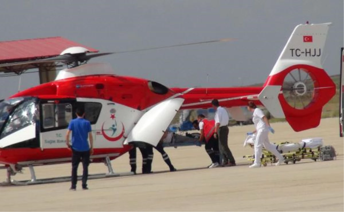 Bozcaada\'da Kalp Krizi Geçiren Hasta Helikopterle Çorlu\'ya Sevk Edildi