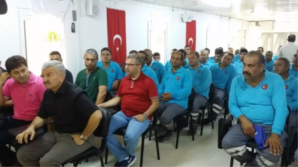 Adana Büyükşehir Personeline İlaçlama Eğitimi