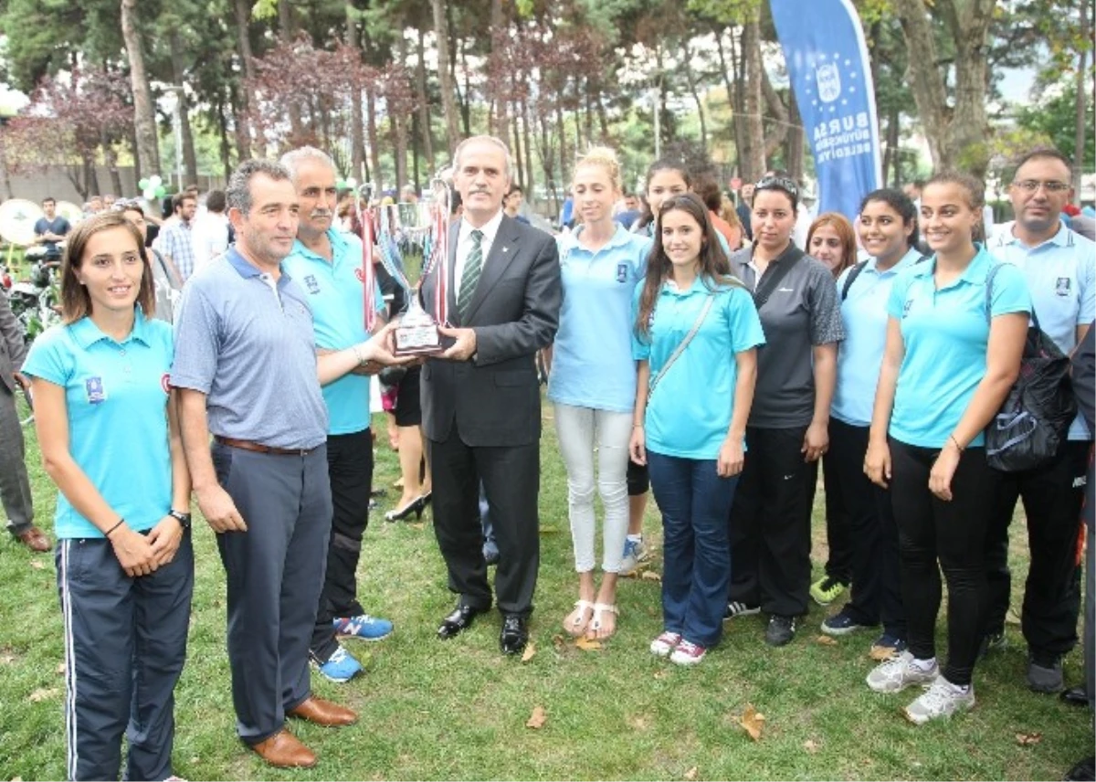 Bursa Büyükşehir Sporcuları Başarıya Doymuyor