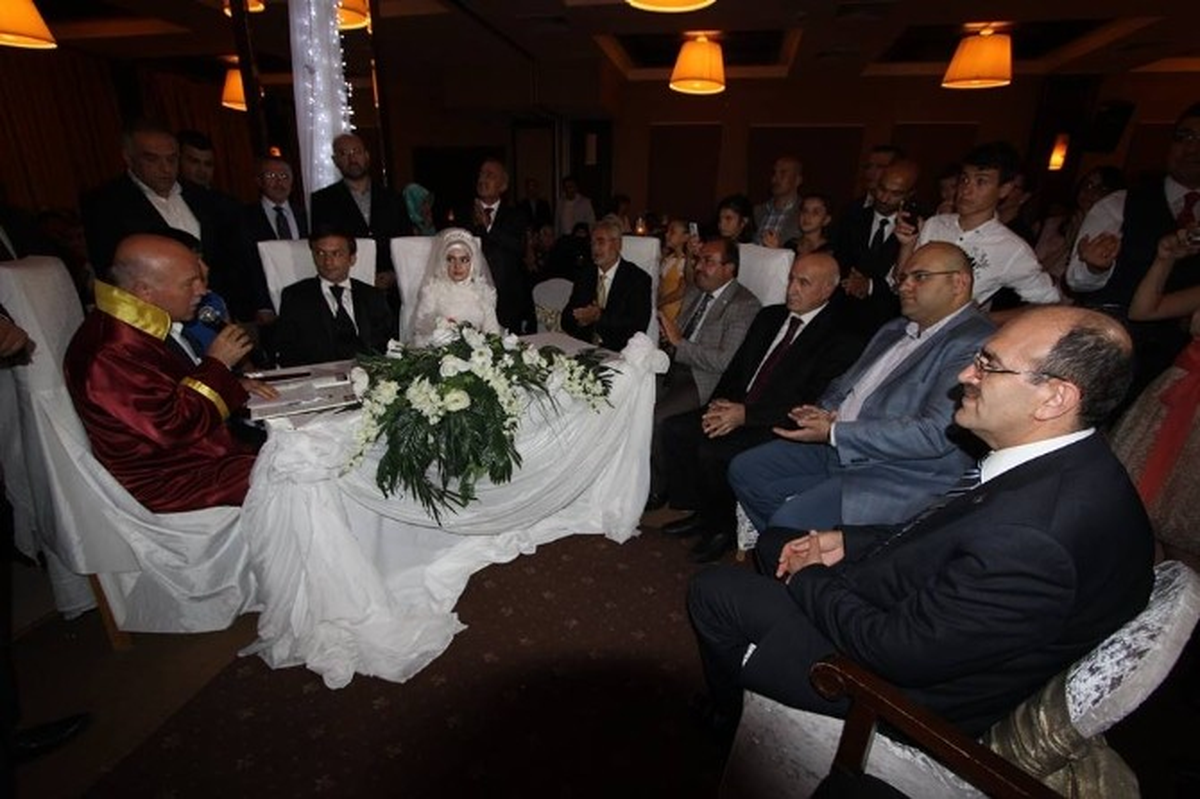 Çomaklı Ailesinin Mutlu Günü