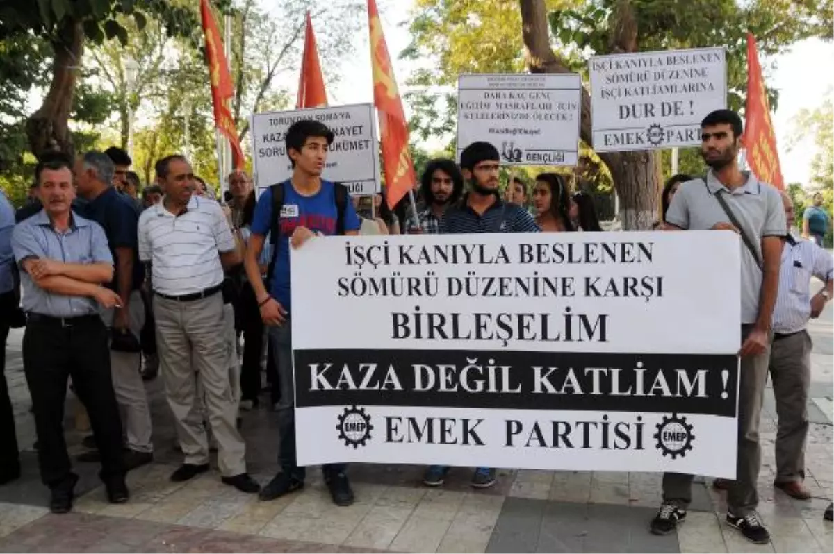 Gaziantep\'te Ölen 10 İşçi İçin Protesto Yapıldı