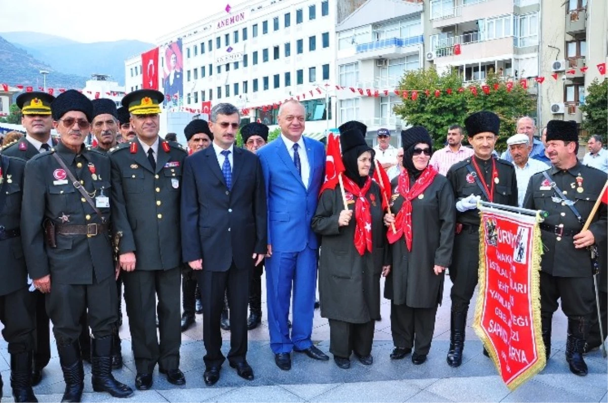 Manisa\'nın Kurtuluş Günü Kutlandı