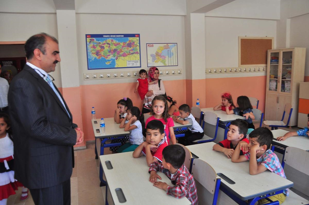 Bitlis\'te Öğrenciler Uyum Eğitimine Başladı