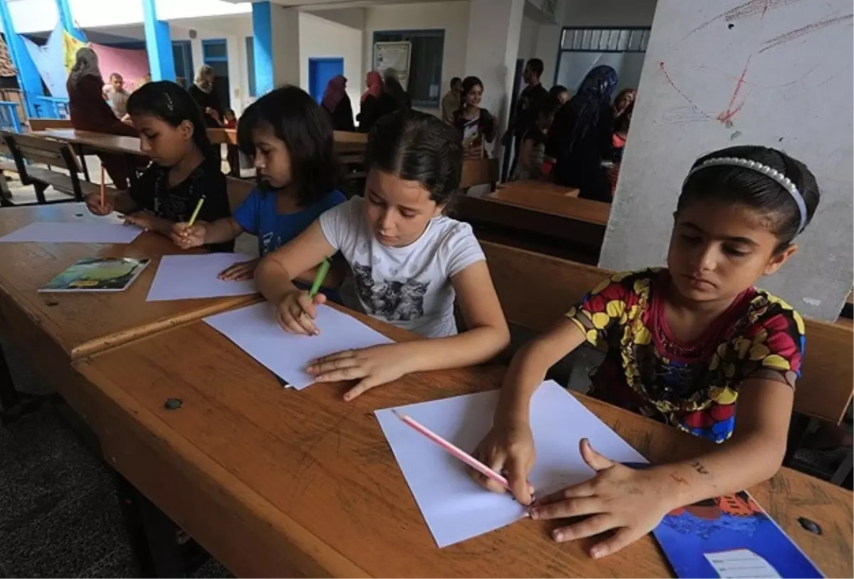 Minikler Okula Başladı