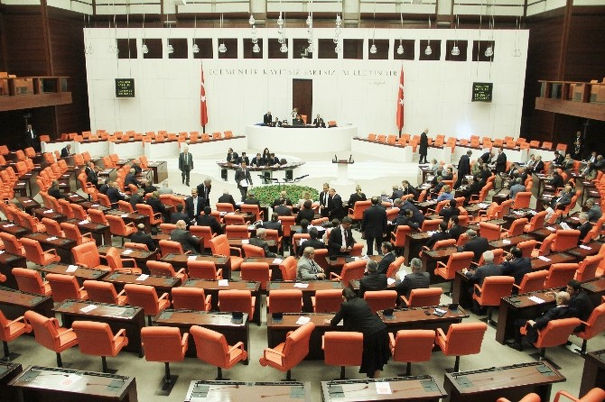 TBMM Torba Yasa Tasarı İçin Olağanüstü Toplandı