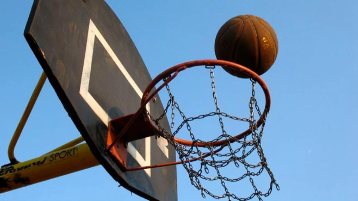 Tekirdağ\'da Sokak Basketbol Turnuvası Düzenlendi
