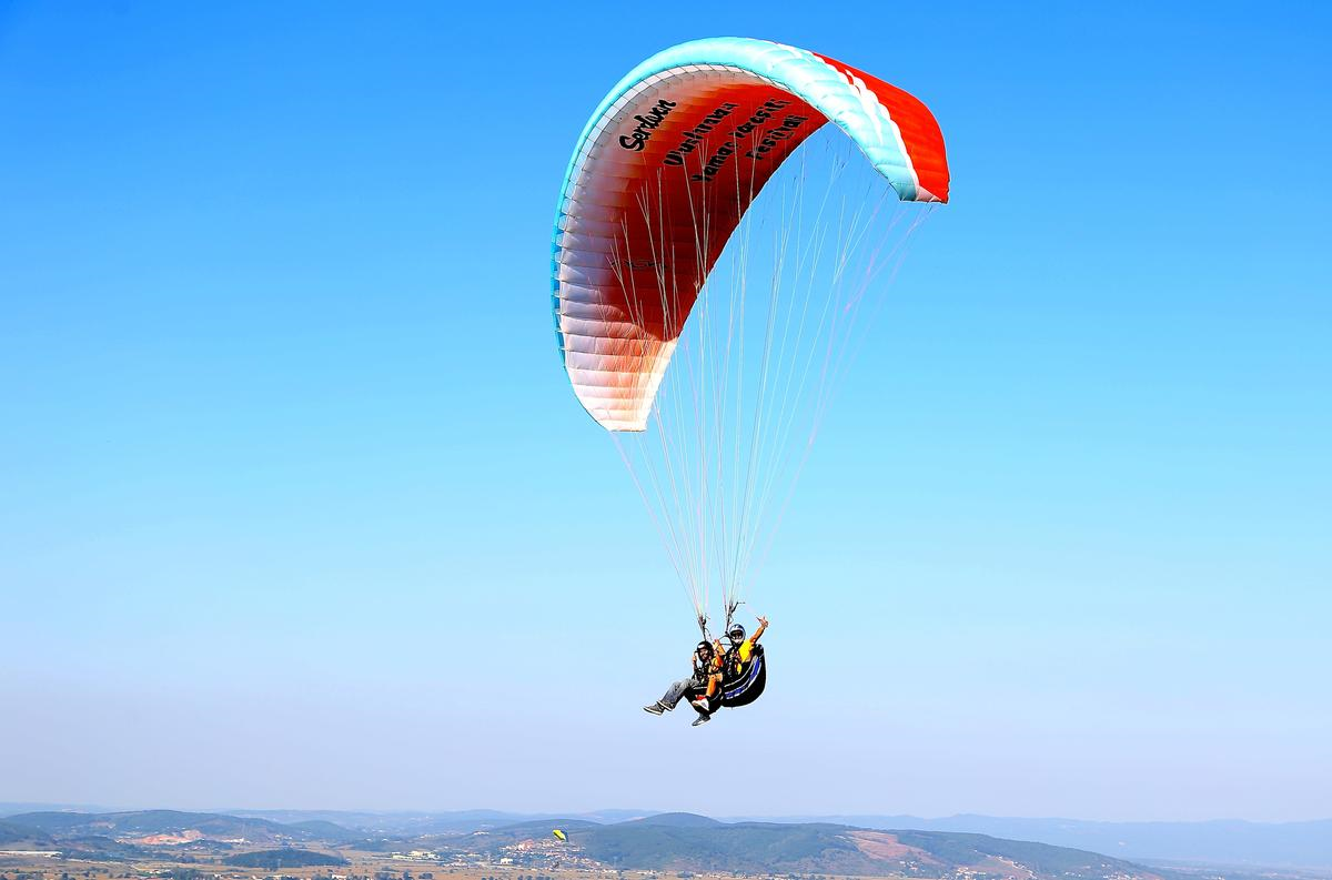 9. Uluslararası Kırantepe Yamaç Paraşütü Festivali