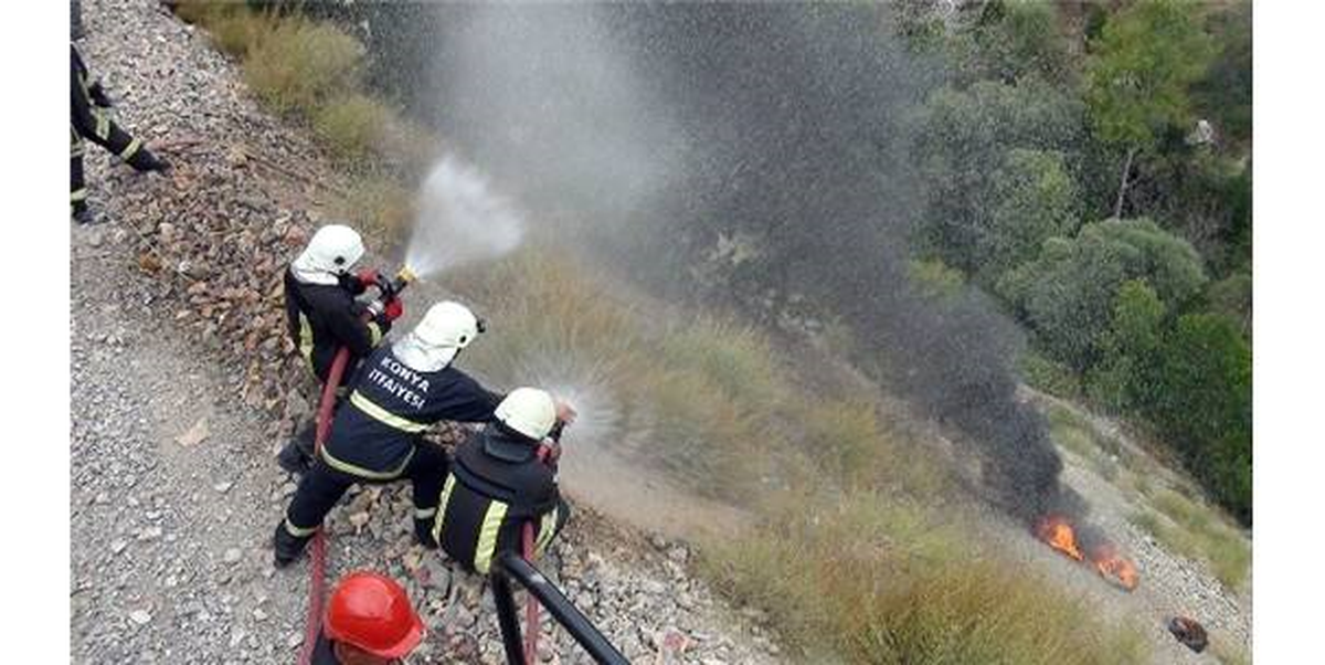 Akşehir İtfaiyesinden Gerçegini Aratmayan Tatbikat