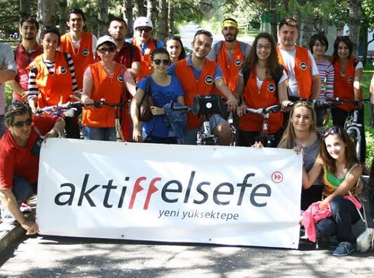 Aktiffelsefe 25. Yılında