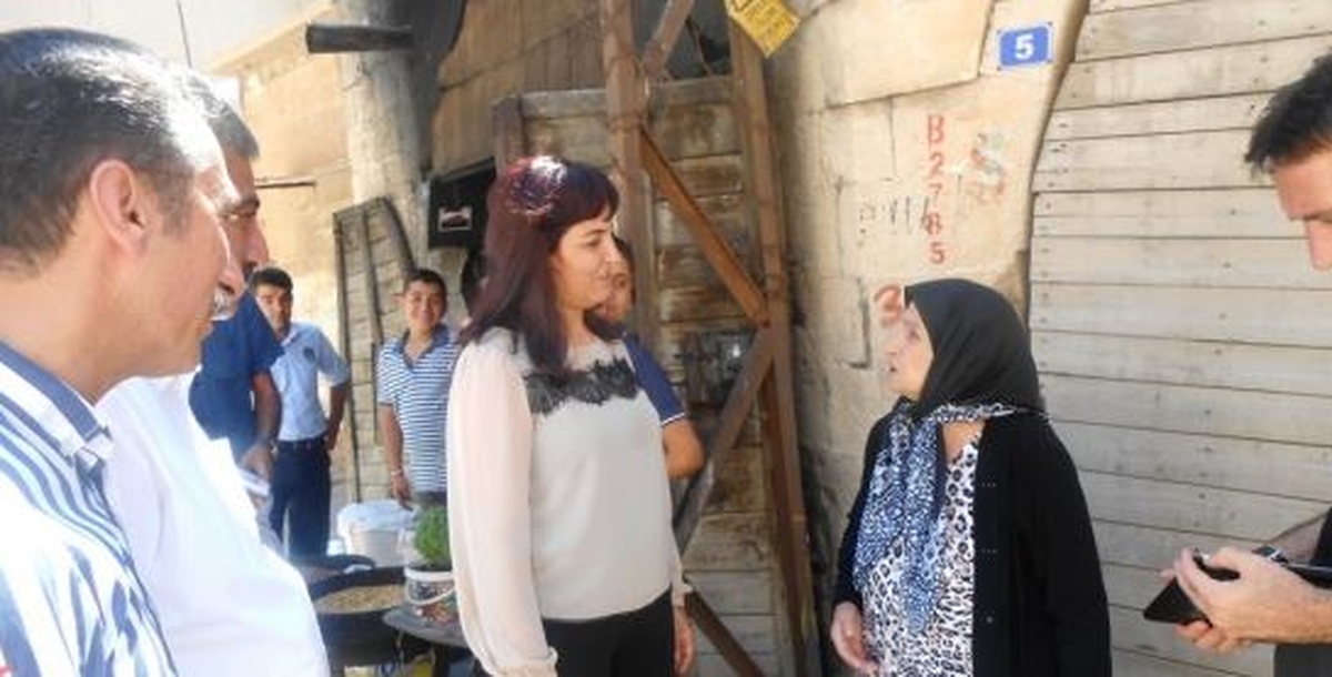 Artuklu Belediyesi Eşbaşkanı Bozan, Esnafı Ziyaret Etti