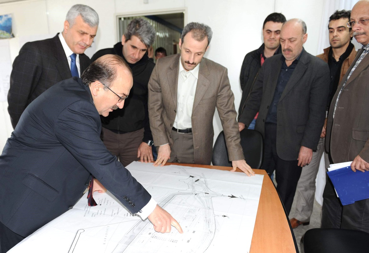 Akyazı Spor Kompleksi İçin İsim Tartışmaları