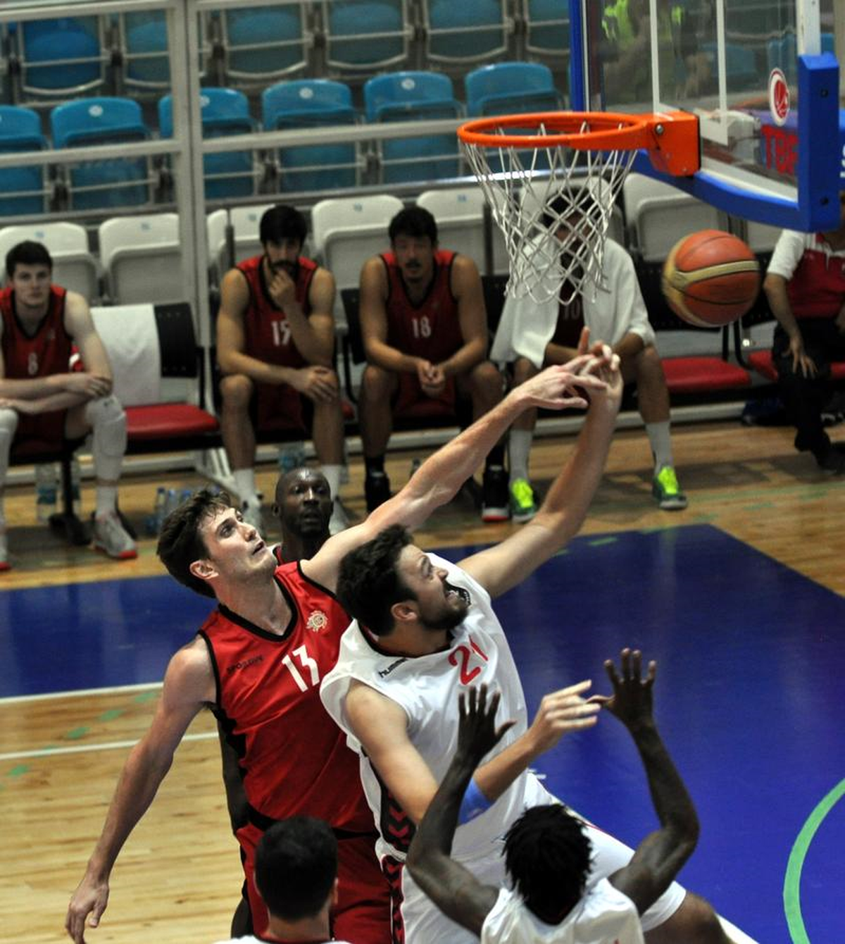 Basketbol: Uşak Belediyesi Kurtuluş Kupası