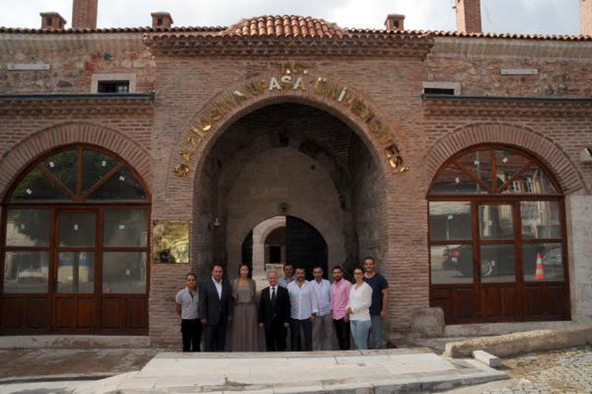 Deveciler Hanı, Devlet Konservatuvarı Oldu