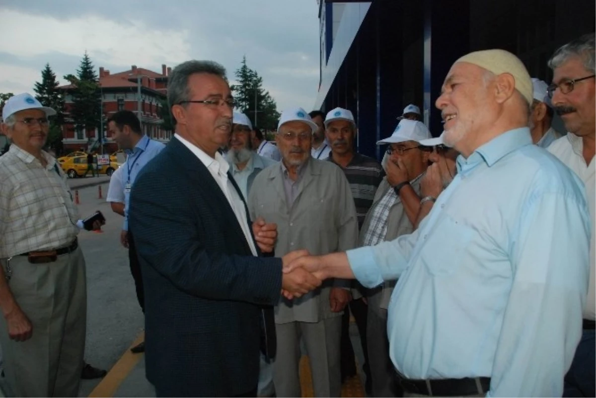 Emekliler Yht ile Ankara Turuna Çıktı