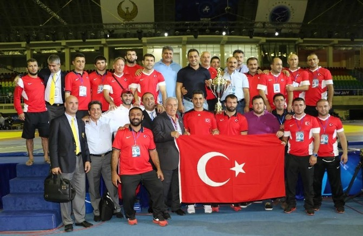 Güreş\'te 40 Yıl Sonra Gelen Tarihi Başarı