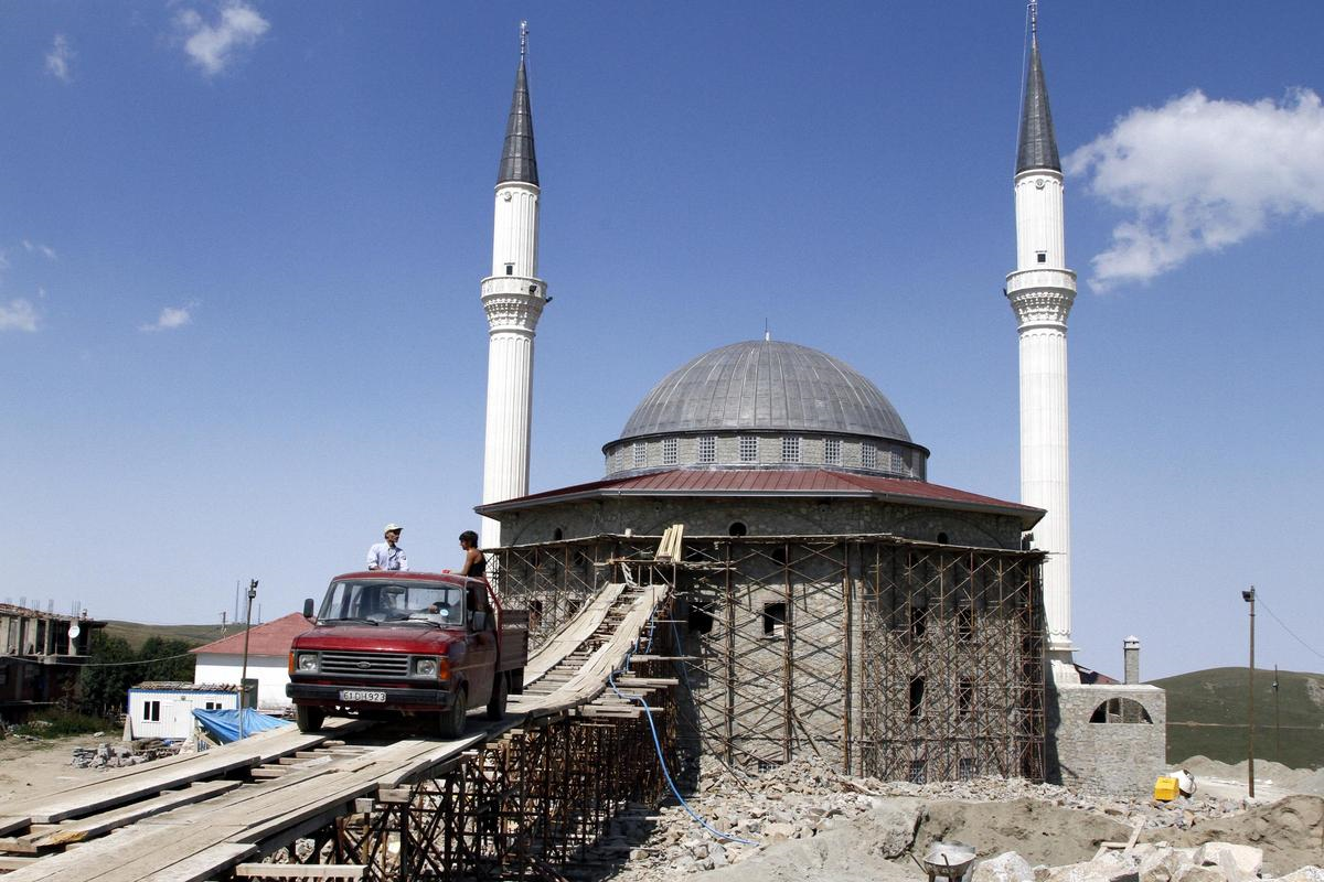 Karadeniz Usulü Köprü, Cami İnşaatını Kolaylaştırdı