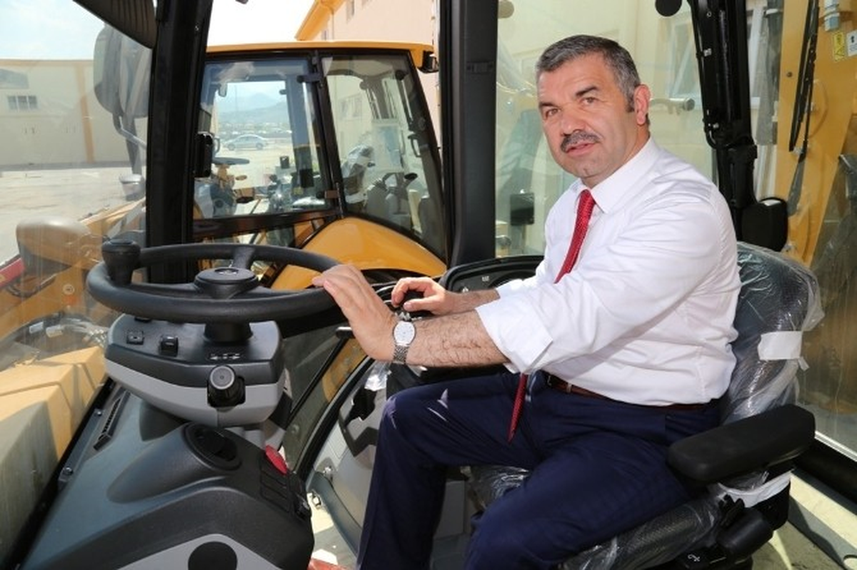 Kocasinan\'dan 1,7 Milyona 5 Yeni İş Makinası