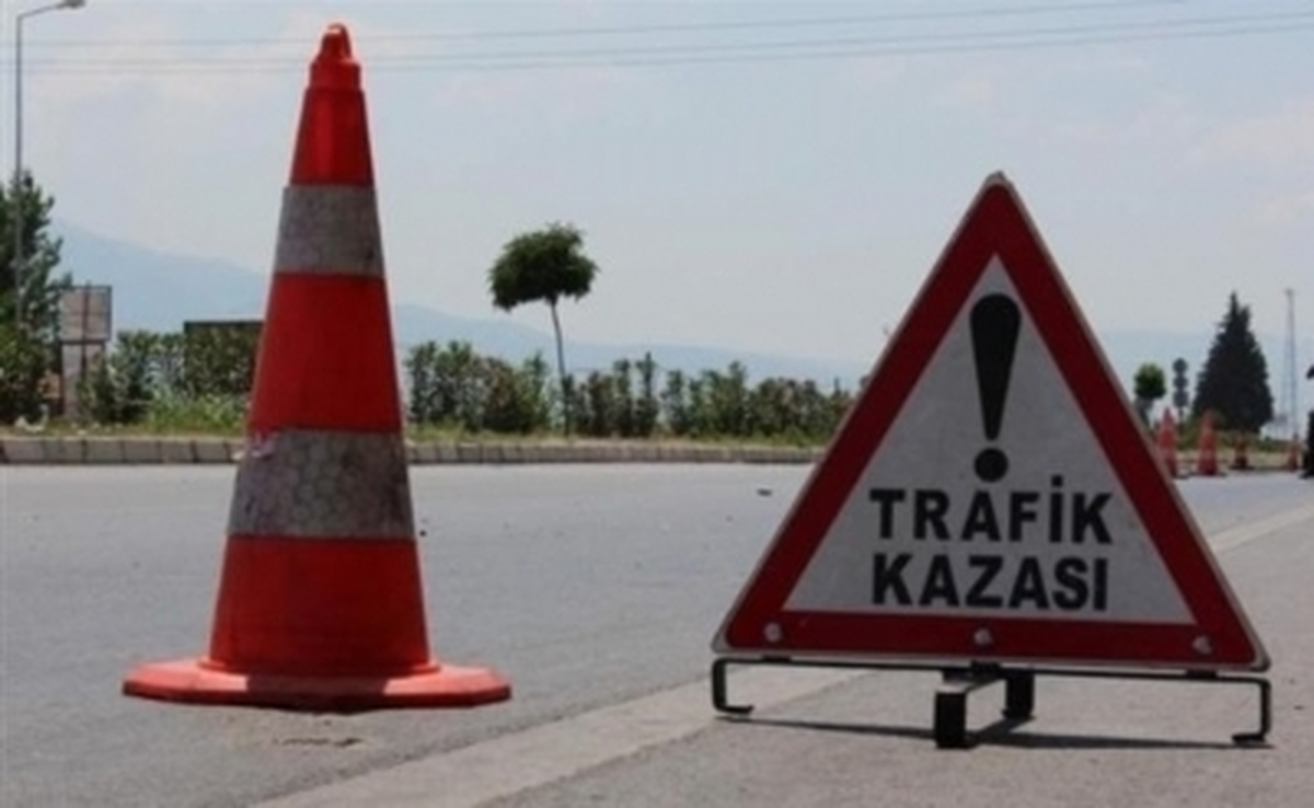 Malatya\'da Otomobil Devrildi: 1 Ölü, 2 Yaralı