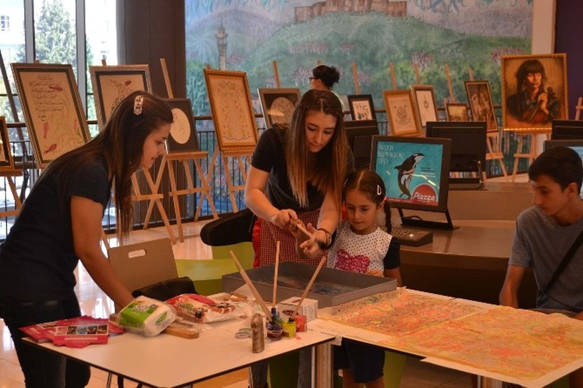 Tezhip Sergisi Göz Kamaştırdı