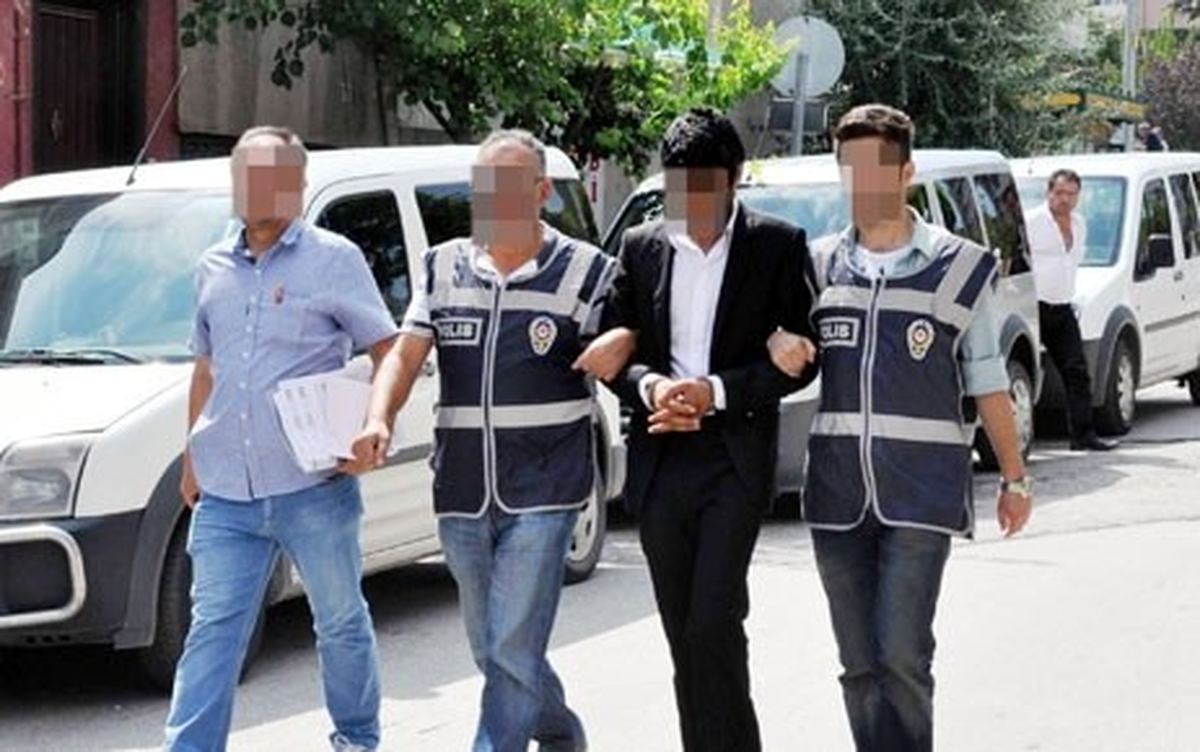 Yozgat\'ta Telefonla Dolandırıcılık Yapan 3 Kişi Yakalandı