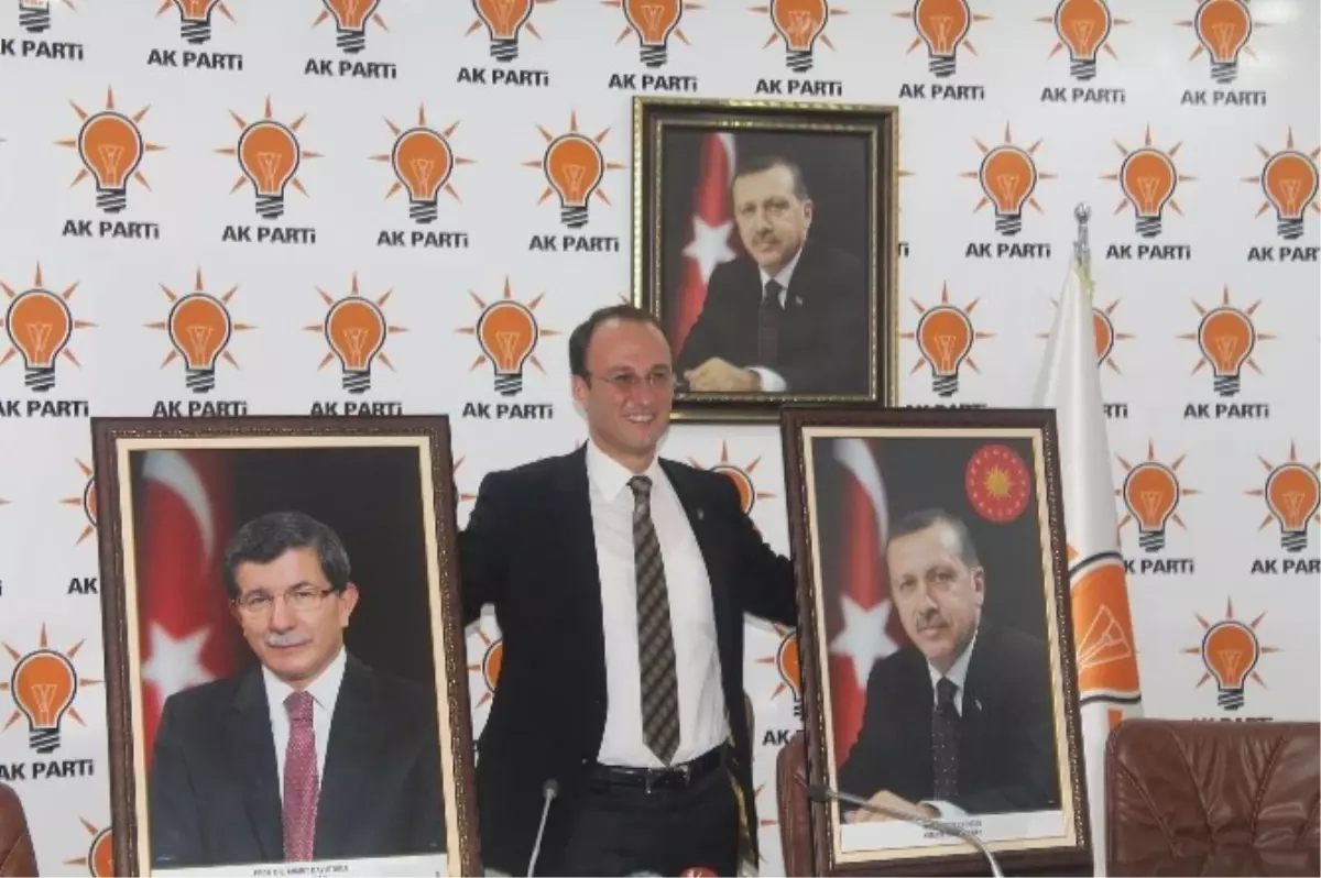 AK Parti Denizli Üç Yılda 75 Bin Üye Yaptı
