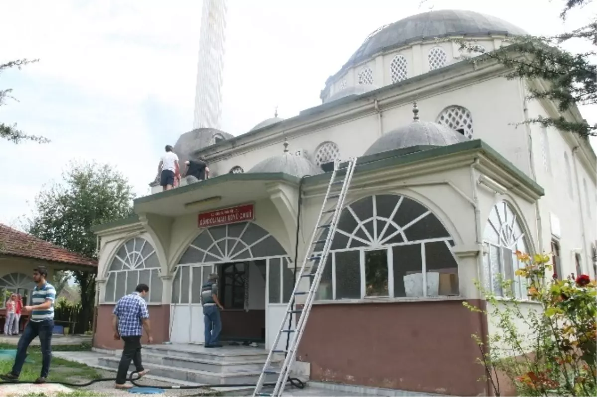 Camide Yangın Çıktı, Köylü Seferber Oldu