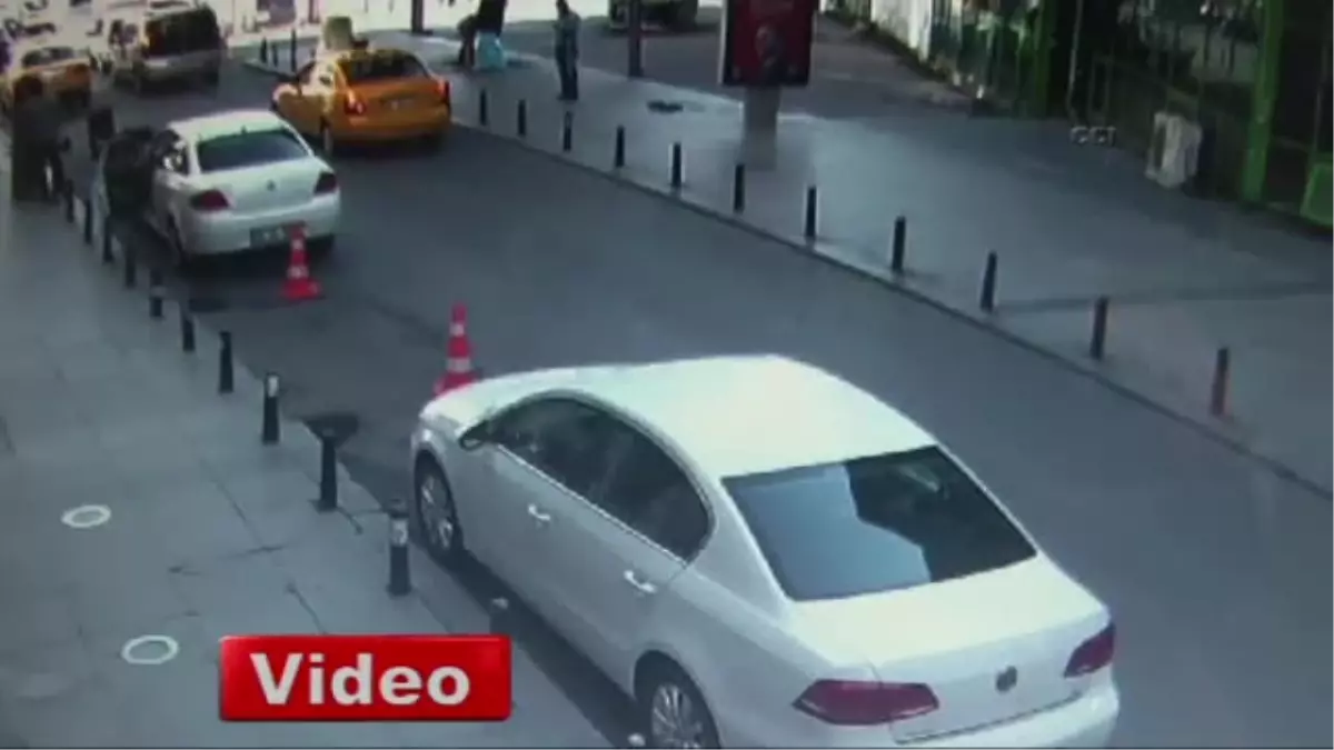 İş Adamına Şantaj Yapan Zanlı, Kıskıvrak Yakalandı