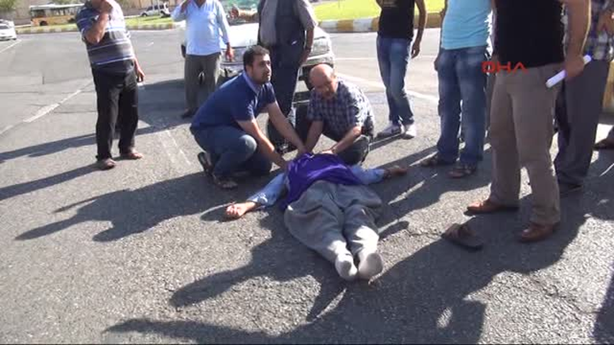 Kamyonetin Çarptığı Yaya Ağır Yaralandı