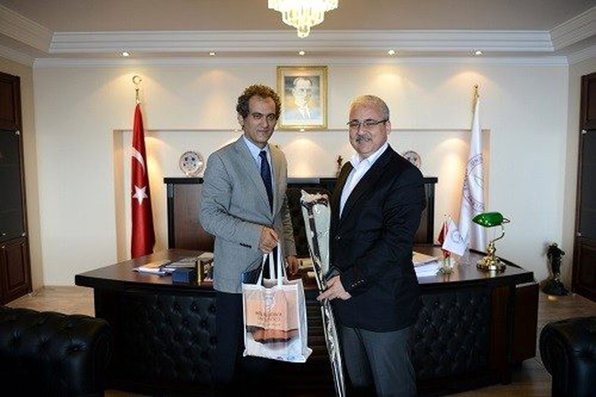 Muğla Valisi Mustafa Hakan Güvençer\'den Rektör Özer\'e Ziyaret