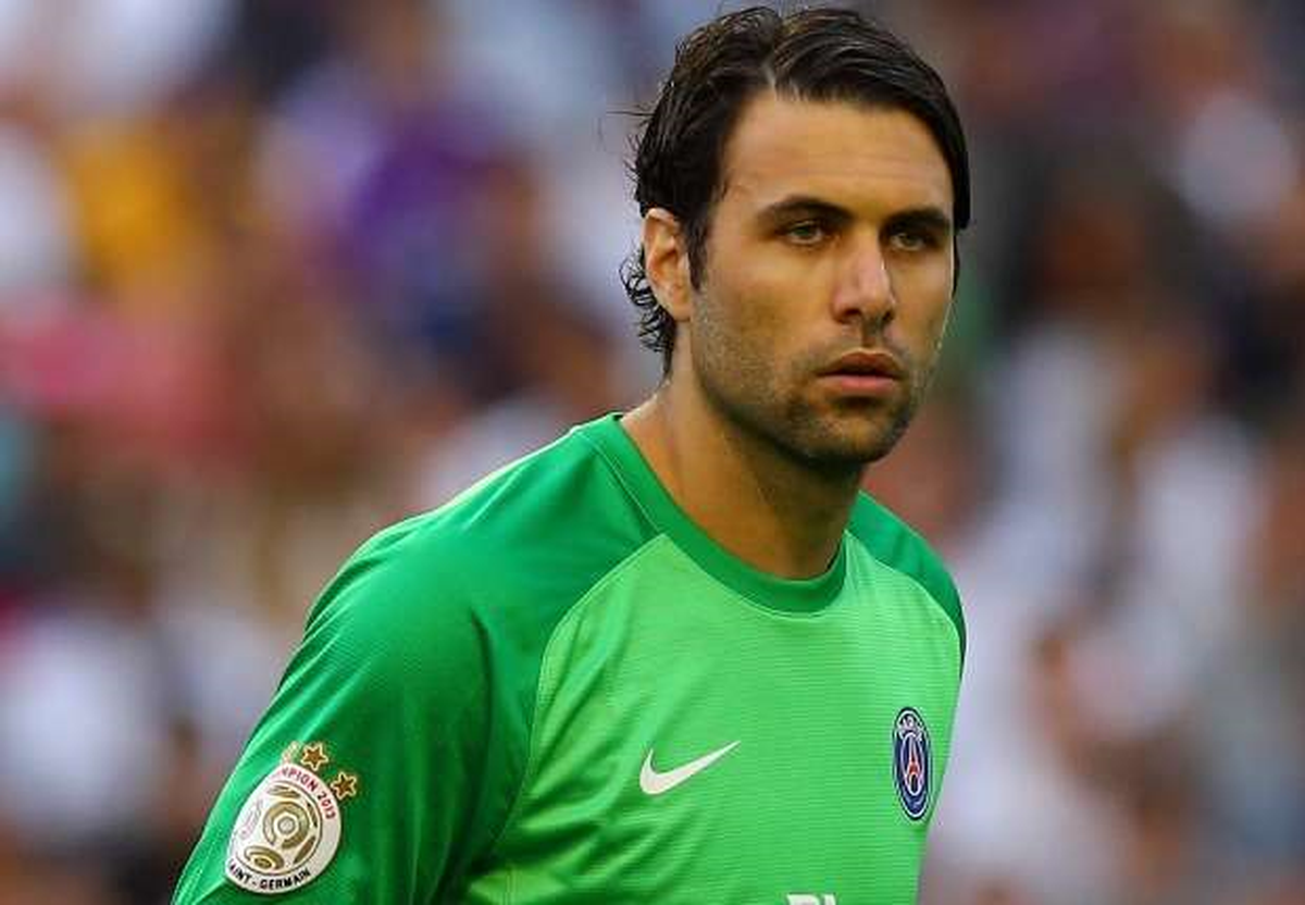 Paris Saint-Germain, Salvatore Sirigu ile Nikâh Tazeledi