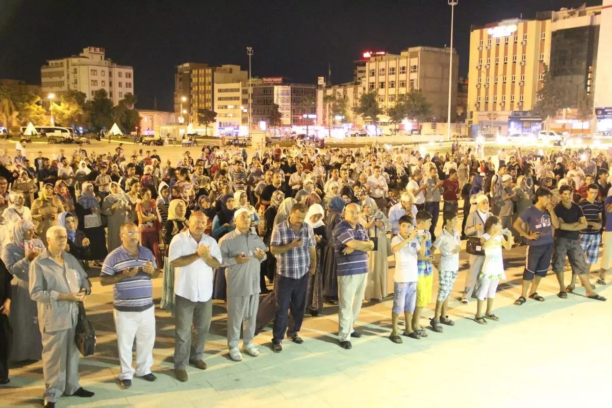 Peygamberler Şehrinde İlk Hacı Kafilesi Dualarla Uğurlandı