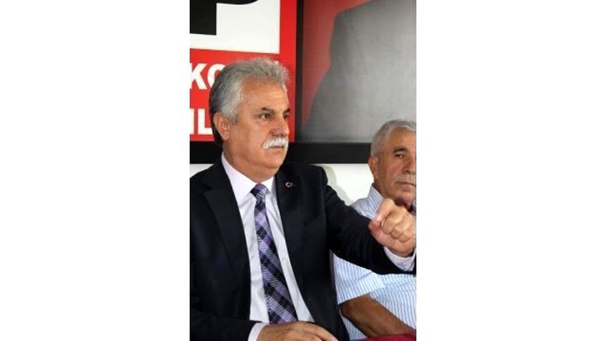 Ayan\'dan \'Kurultay\' Yorumu