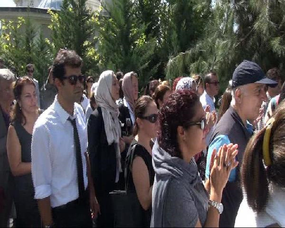 Bir Saat Önce \'Bu Ağaç Niye Böyle Duruyor\' Dedim"