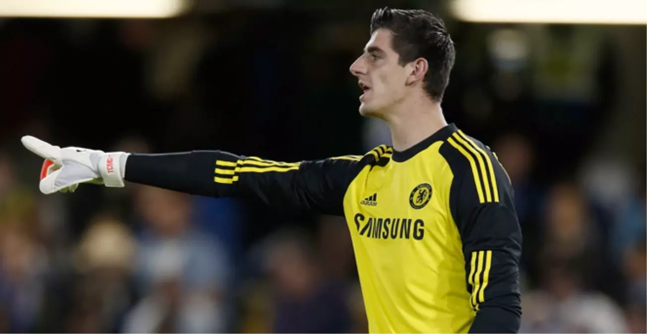 Chelsea, Courtois\'in Sözleşmesini 5 Yıl Uzattı