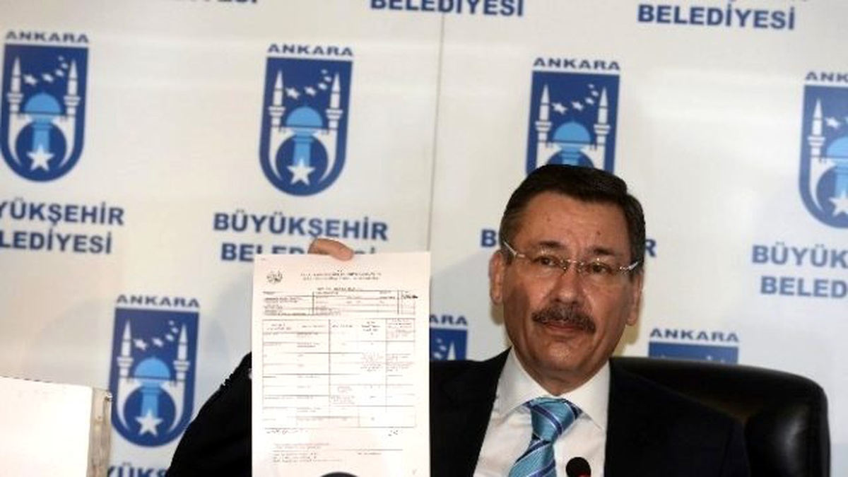 Gökçek\'ten Ankara\'yı Karıştıran Su İddiasına Cevap
